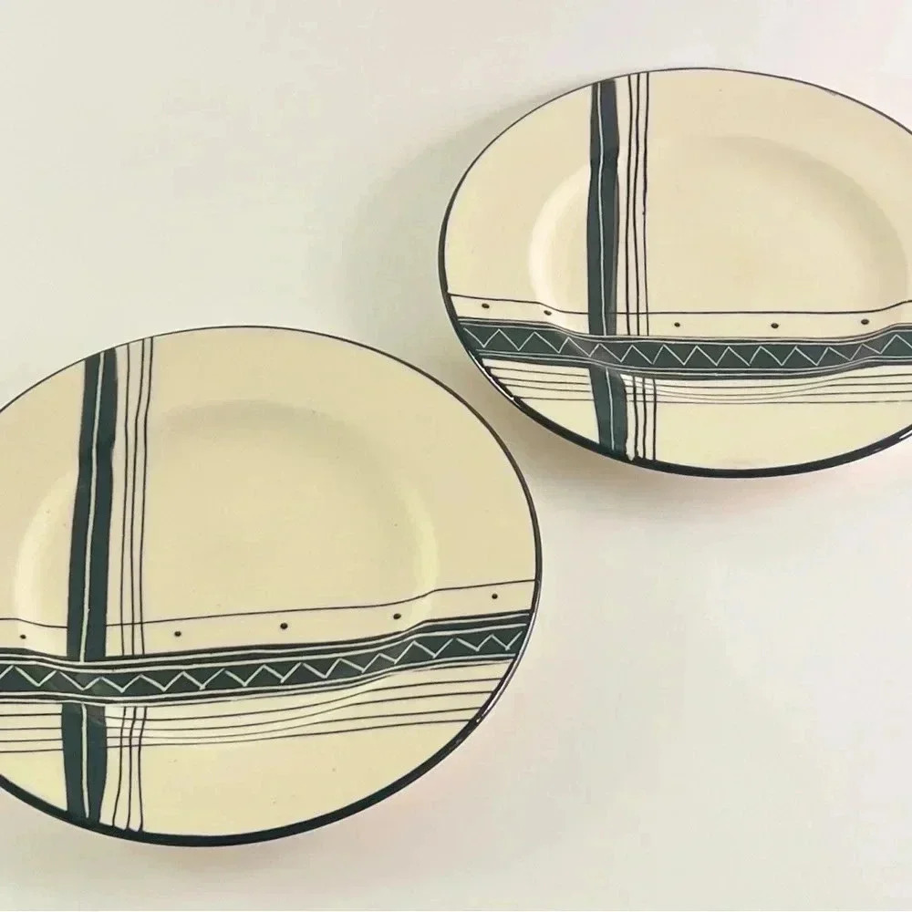 Julian Keyser Xhosa South Africa Ceramic Plates Set of 2 10.5”
